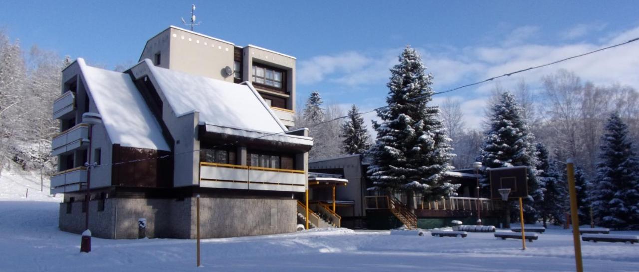 Hotel Ceska Farma Dolni Dvur المظهر الخارجي الصورة